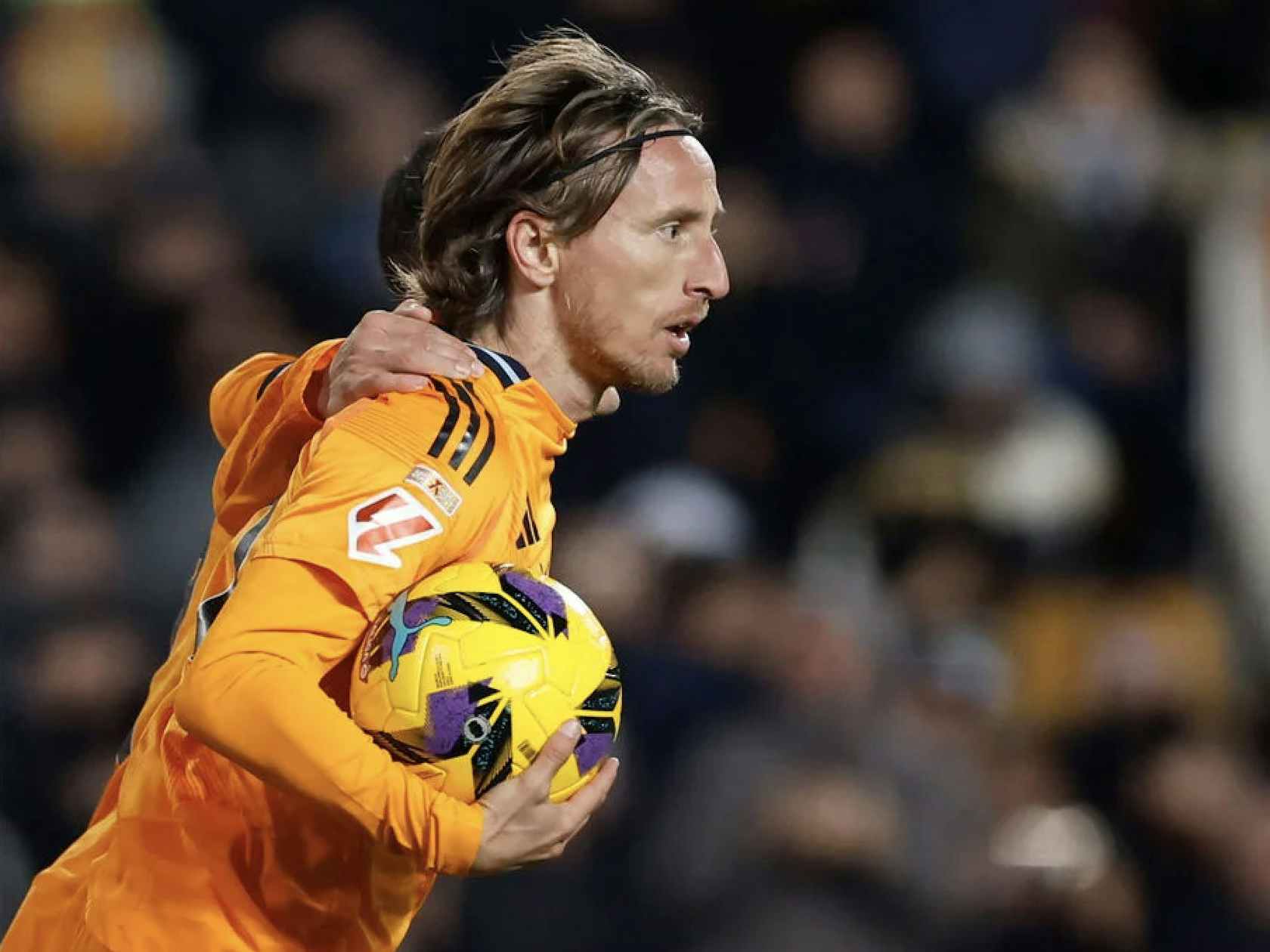 在城市中心，攒出一个露天滑雪场